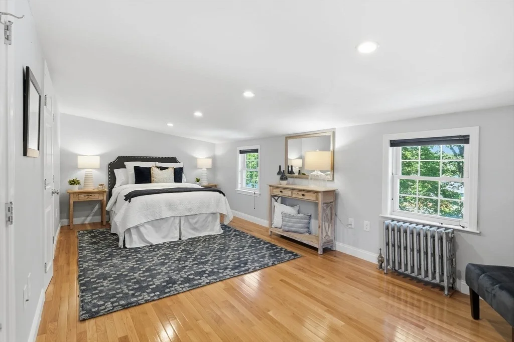 Photo of 1 Elm Ave