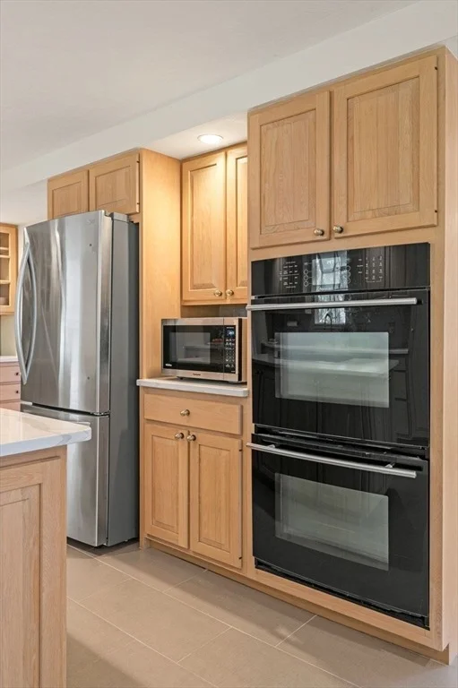 Photo of 170 Beacon St