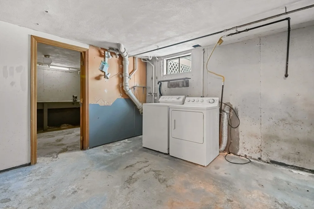 Photo of 48 Grapevine Ave
