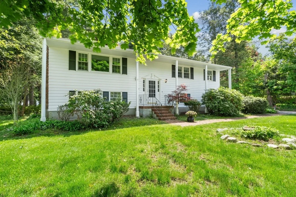 Photo of 348 Belknap