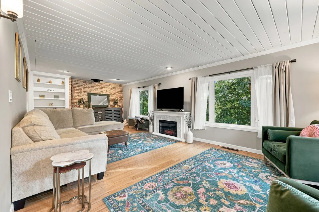 Photo of 26 Glen Forest Lane
