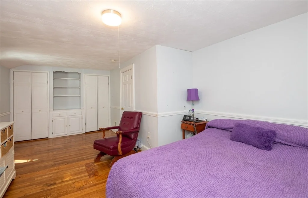 Photo of 9 Macarthur Blvd