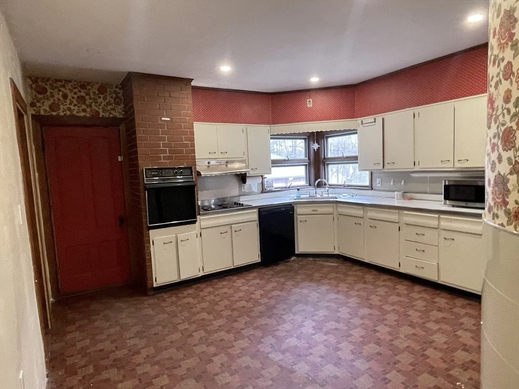 Photo of 16 Barnard Rd