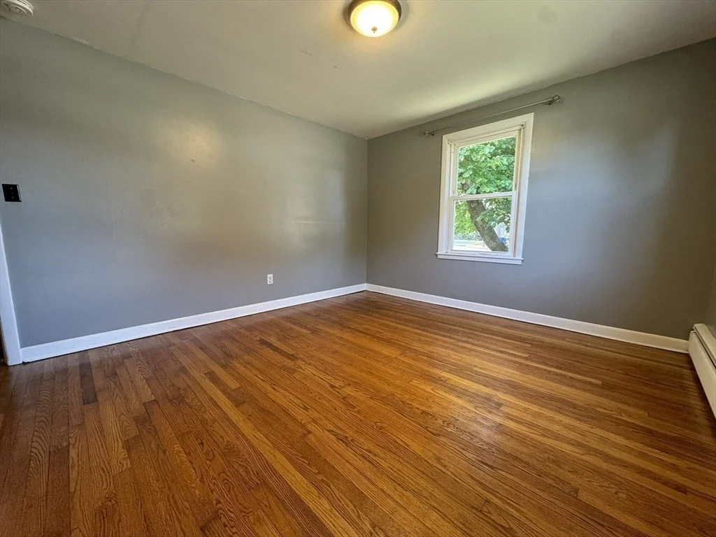 Photo of 7 Gardner Ave
