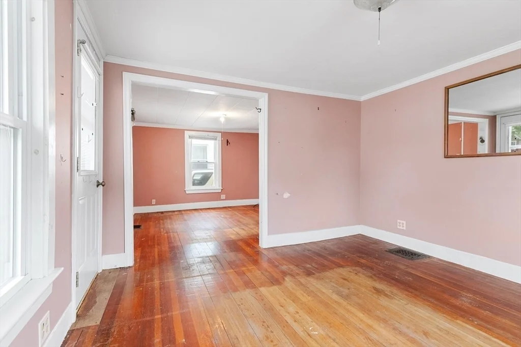 Photo of 29 Rand St