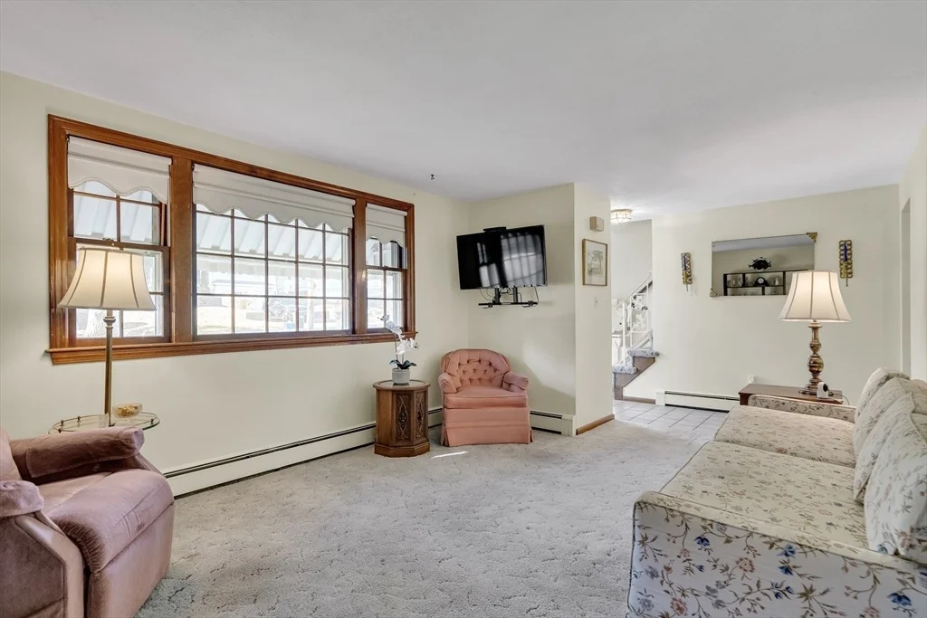 Photo of 42 Grapevine Avenue