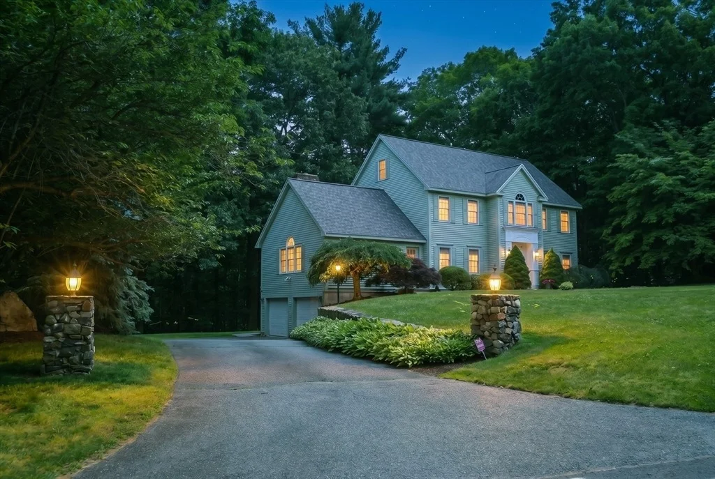 Photo of 17 James Ave
