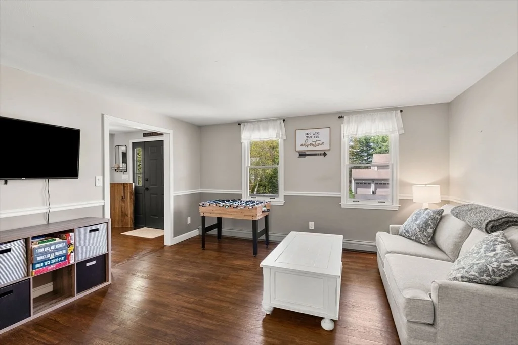 Photo of 12 Rainbow Cir