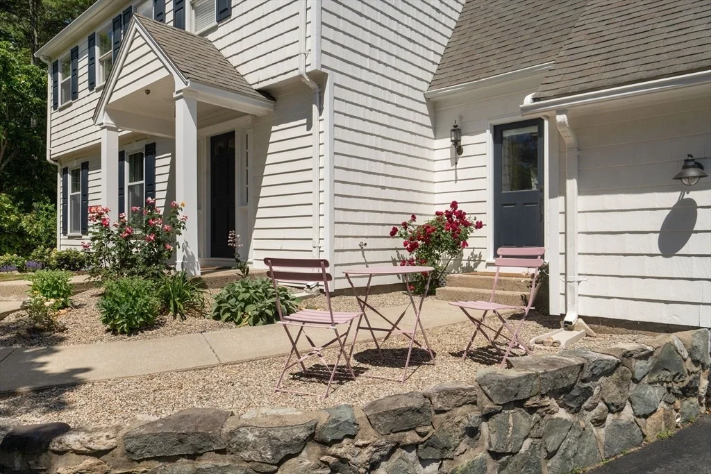 Photo of 10 Steven Ln