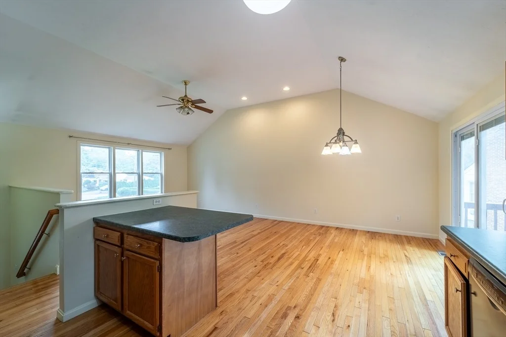 Photo of 110 Glendale St