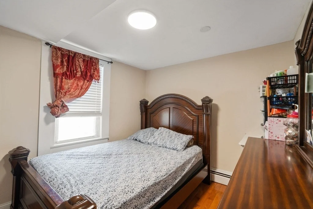Photo of 84 Howard Street