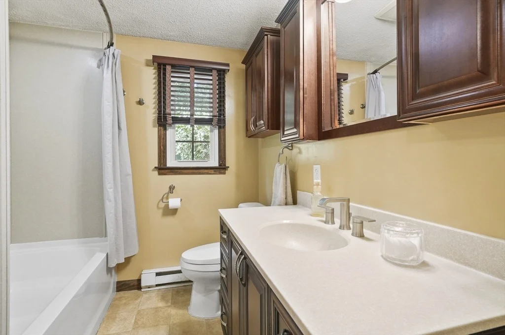 Photo of 4 Chestnut Drive