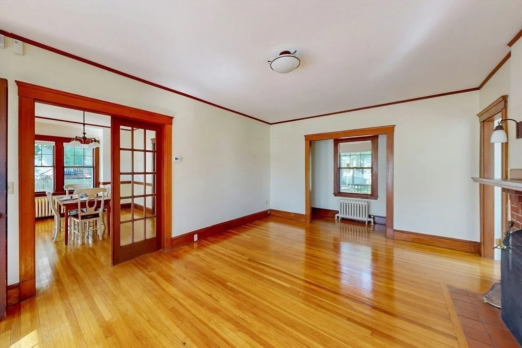 Photo of 11 Pine Ct