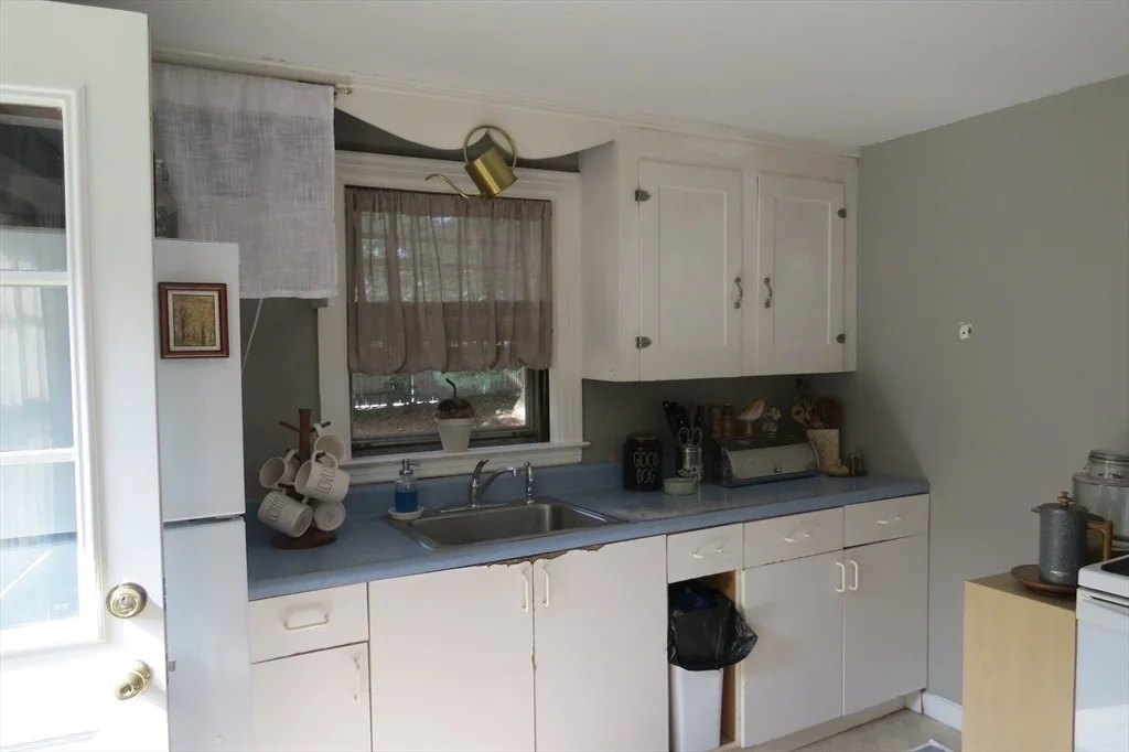 Photo of 102 Ewing Dr
