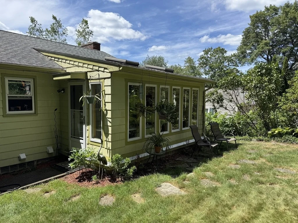 Photo of 17 Maplewood Rd