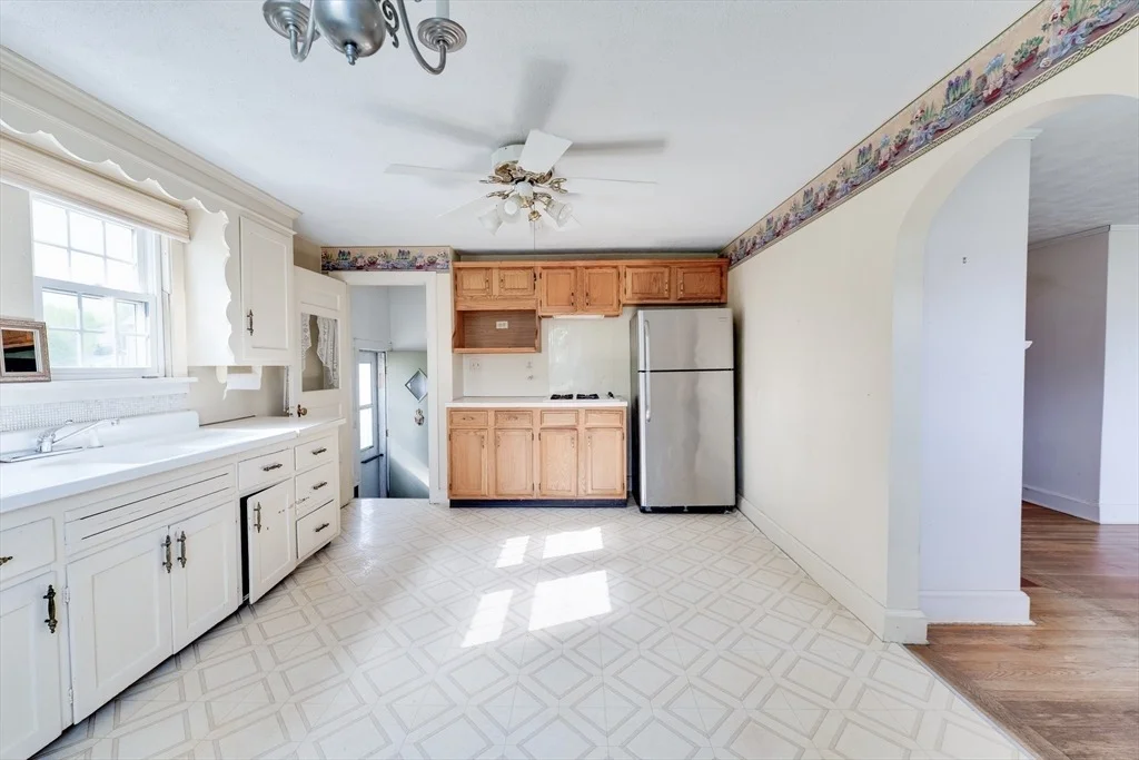 Photo of 39 Harold Ave