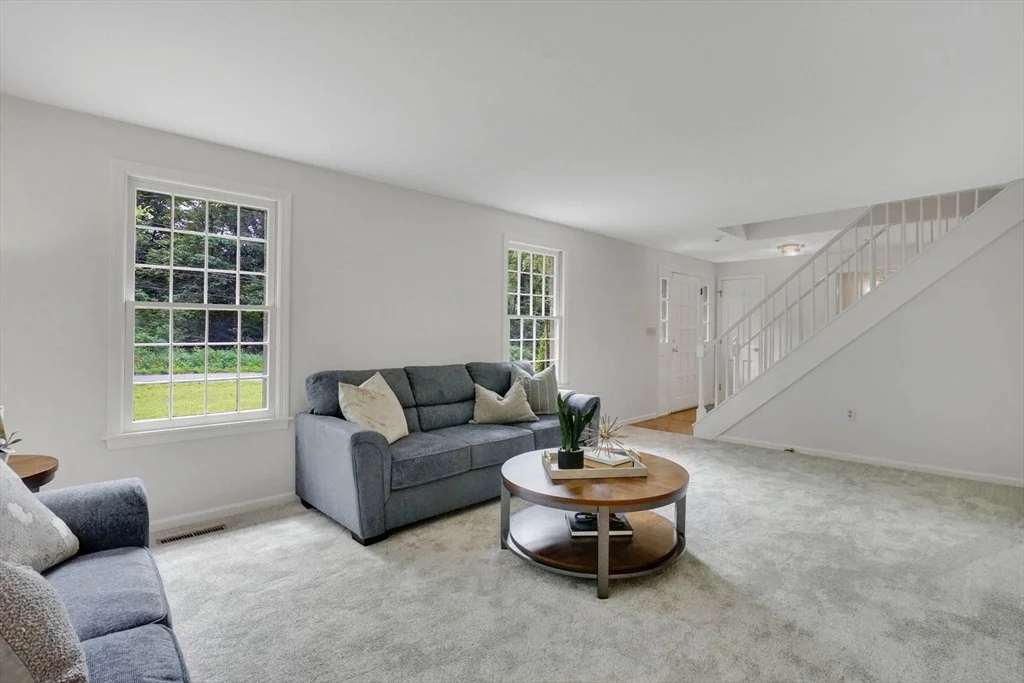 Photo of 4 Highmoor Dr