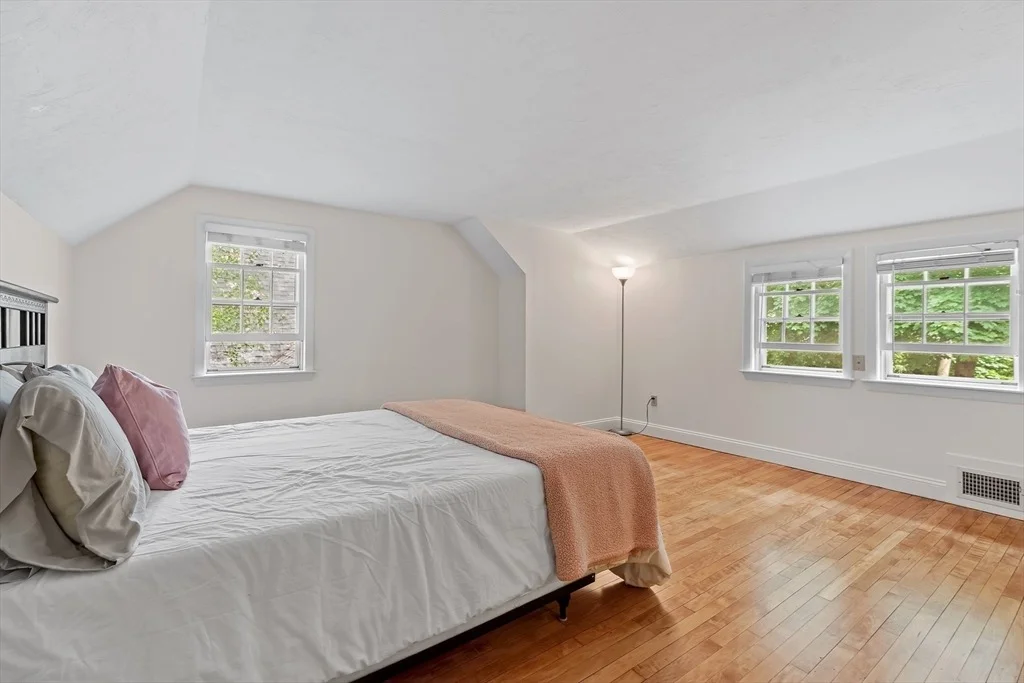 Photo of 14 Bennett Rd