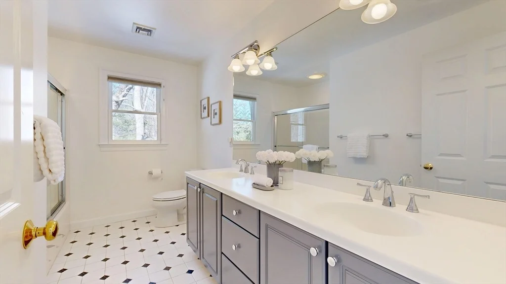Photo of 58 Algonquian Dr