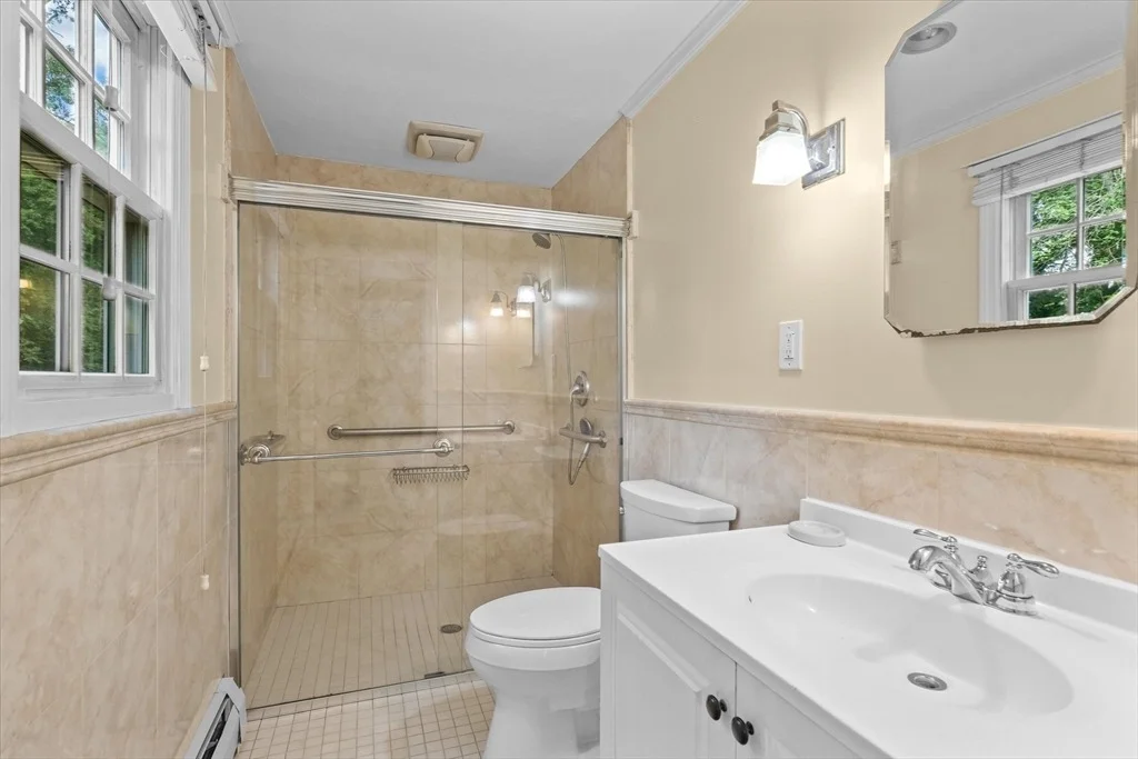 Photo of 8 Birch Ln