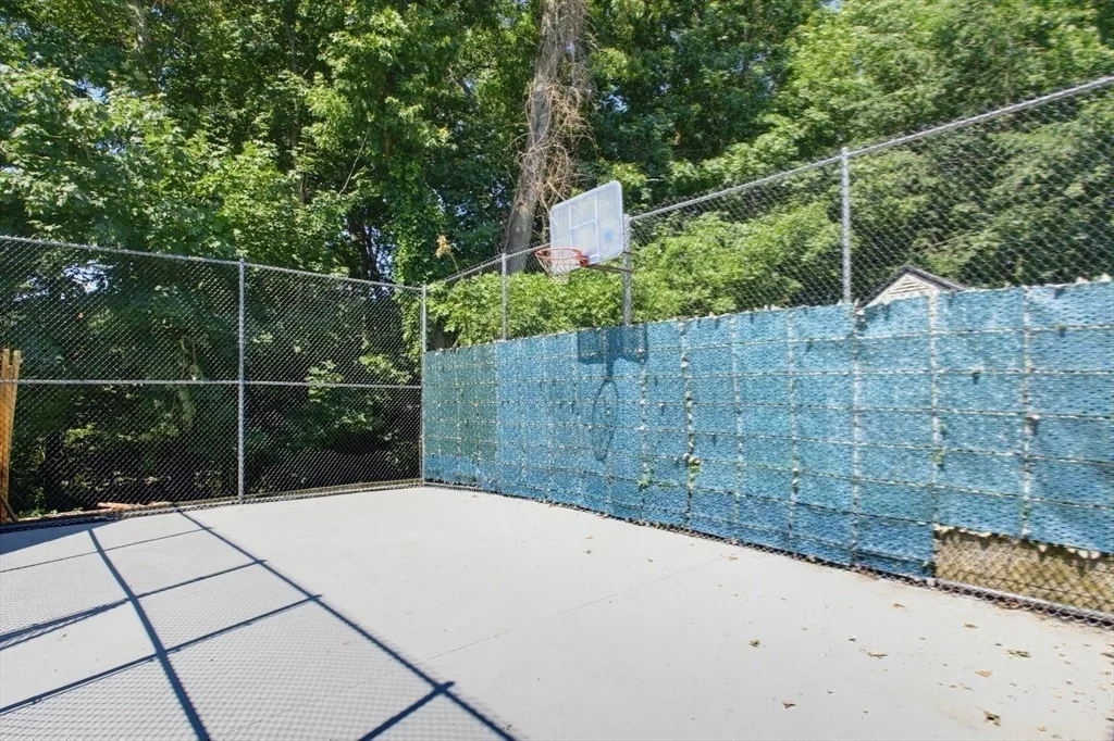 Photo of 71 Circuit Rd