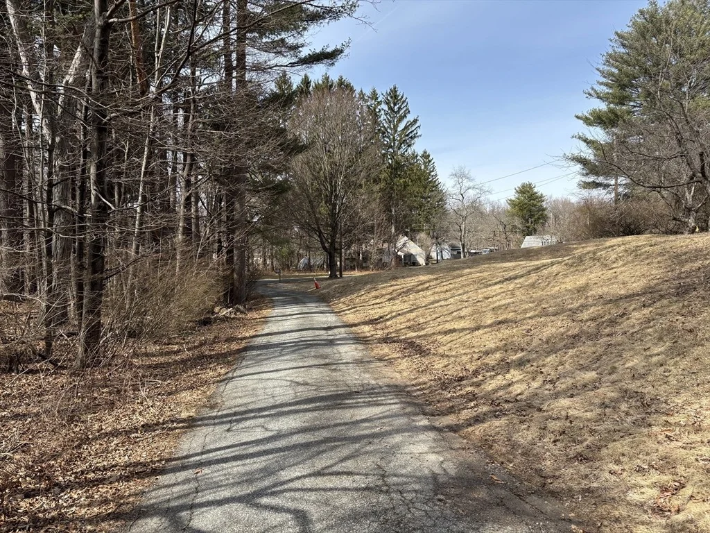 Photo of 45 Hickory Ln