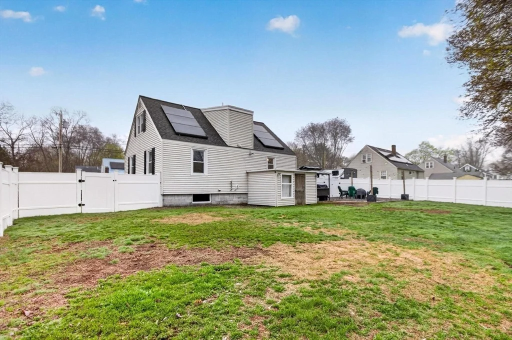 Photo of 58 Leo Ave