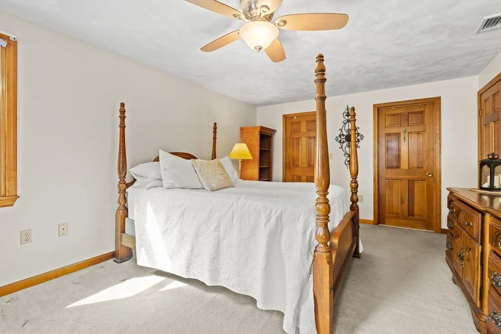 Photo of 11 Beechtree Cir