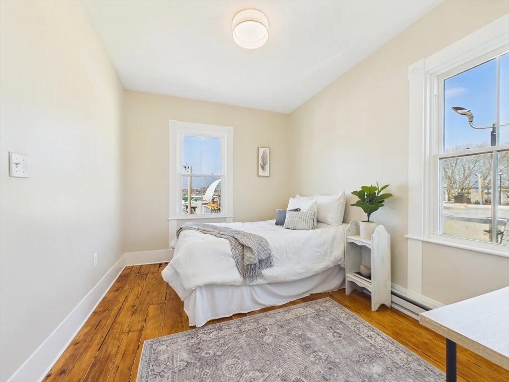 Photo of 84 Middle Street