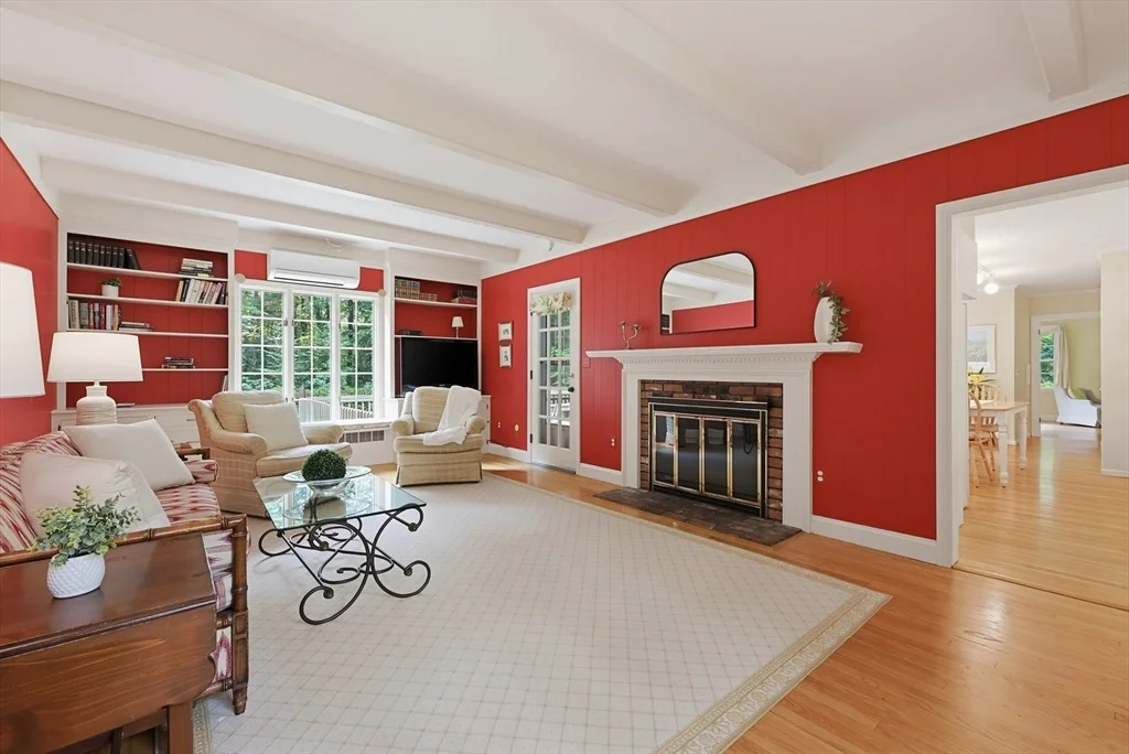 Photo of 32 Thayer Farm Rd