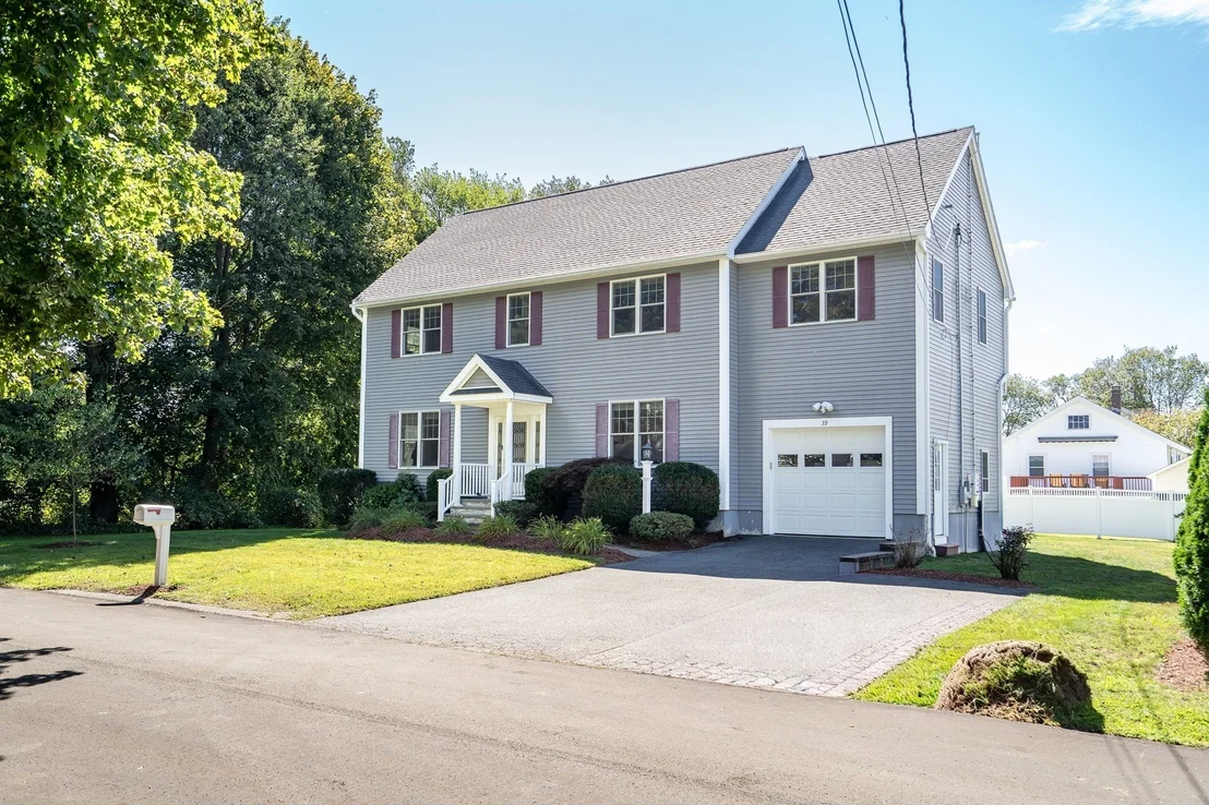 Photo of 39 Arcola St