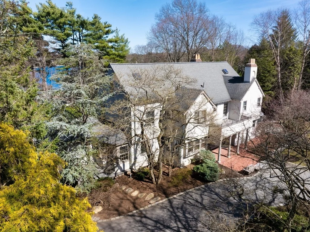 Photo of 40 Heath Hill