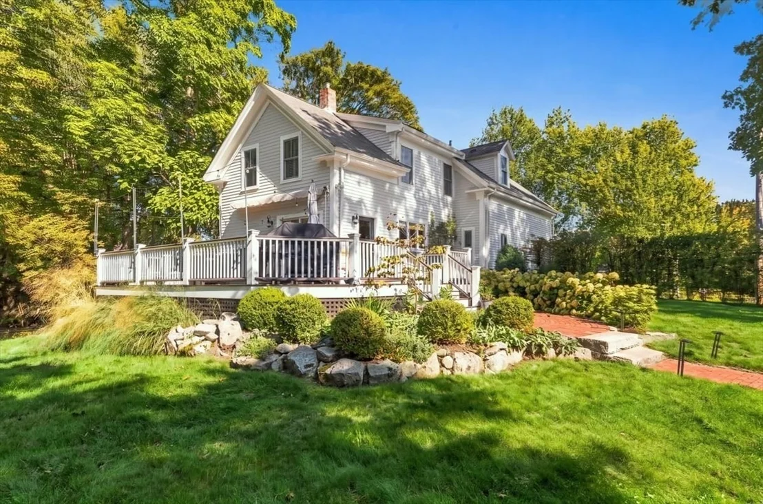 Photo of 137 Fort Hill St
