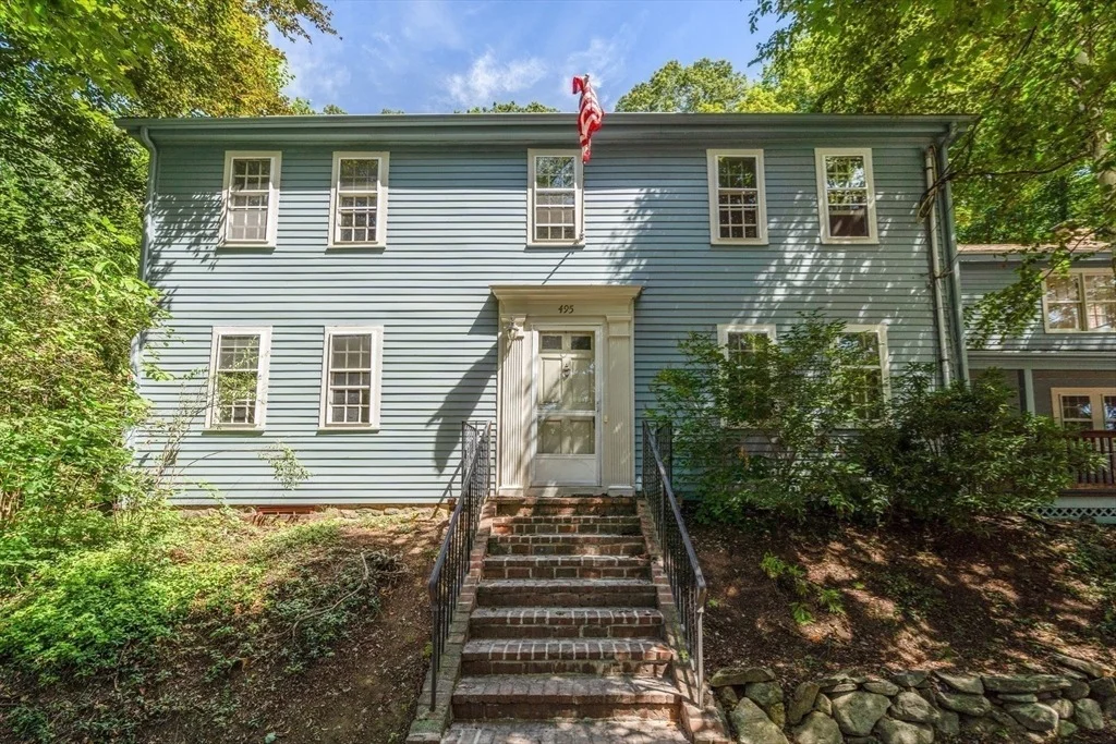 Photo of 495 Edmands Rd