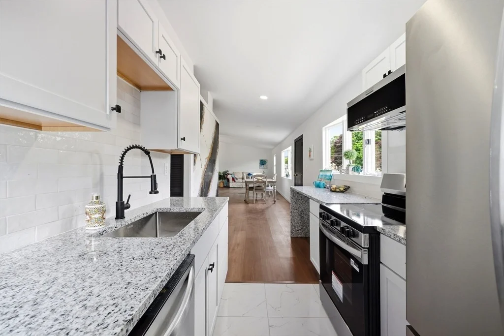 Photo of 37 Sun Valley Rd