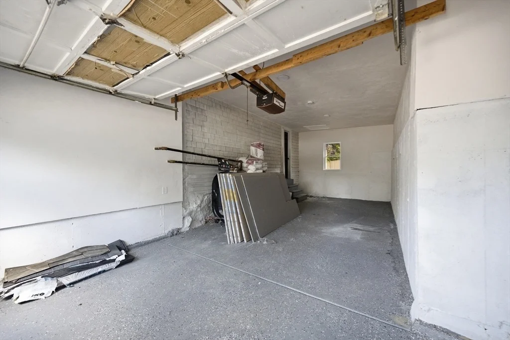 Photo of 323 Spring St