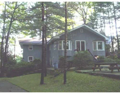 Photo of 260 Fort Pond Rd