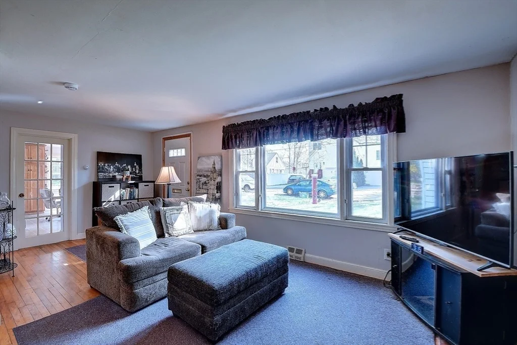 Photo of 29 Outlook Drive