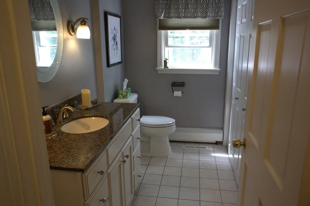 Photo of 6 Jeffrey Ln