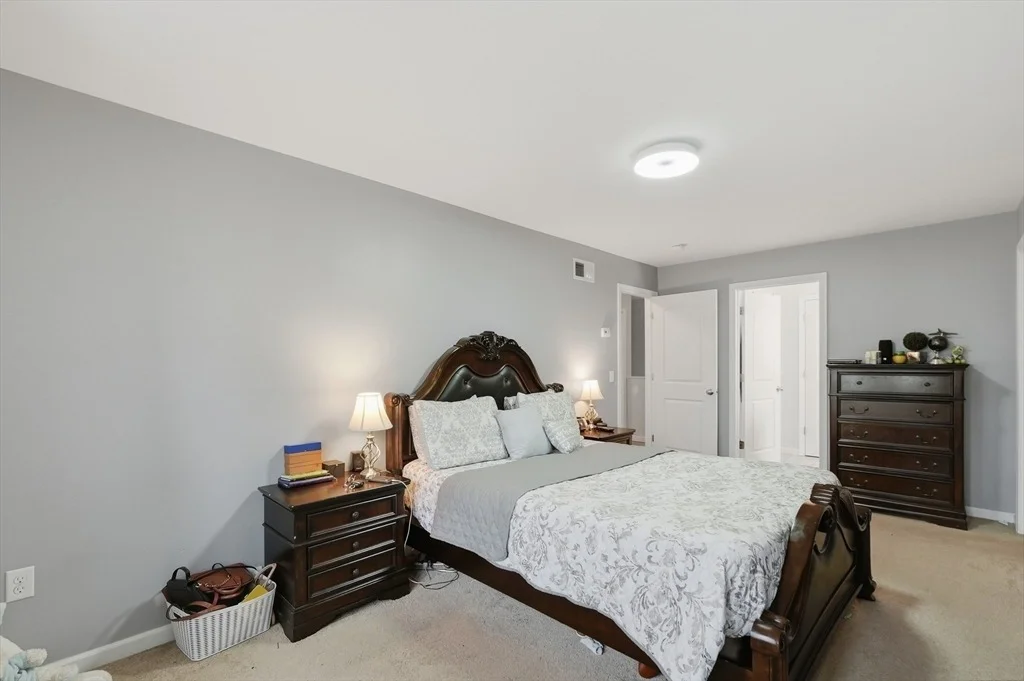 Photo of 414 Bay Street