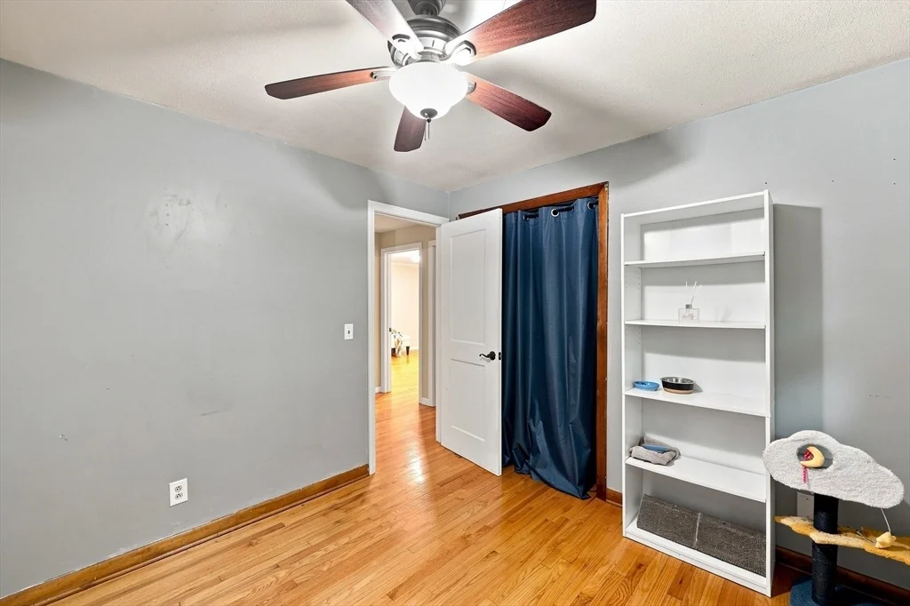 Photo of 93 Leno Rd