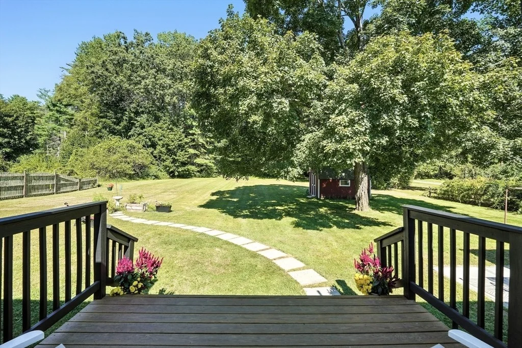 Photo of 1007 Westhampton Rd