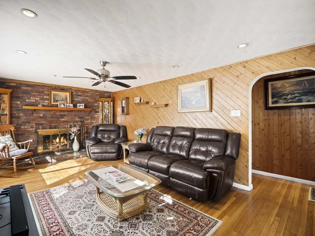 Photo of 30 Caleb St
