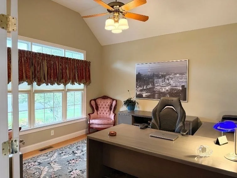 Photo of 315 Munger Hill Rd