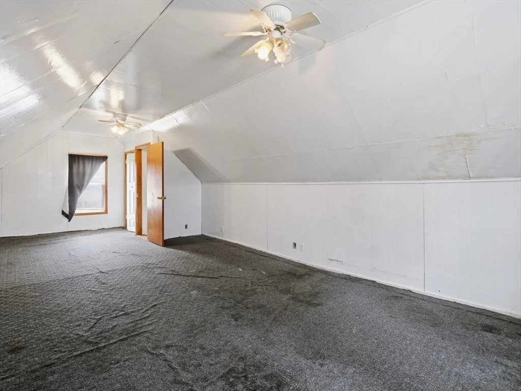 Photo of 10 Almont Ave