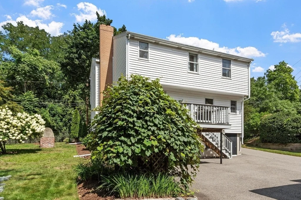 Photo of 82 Pine Street