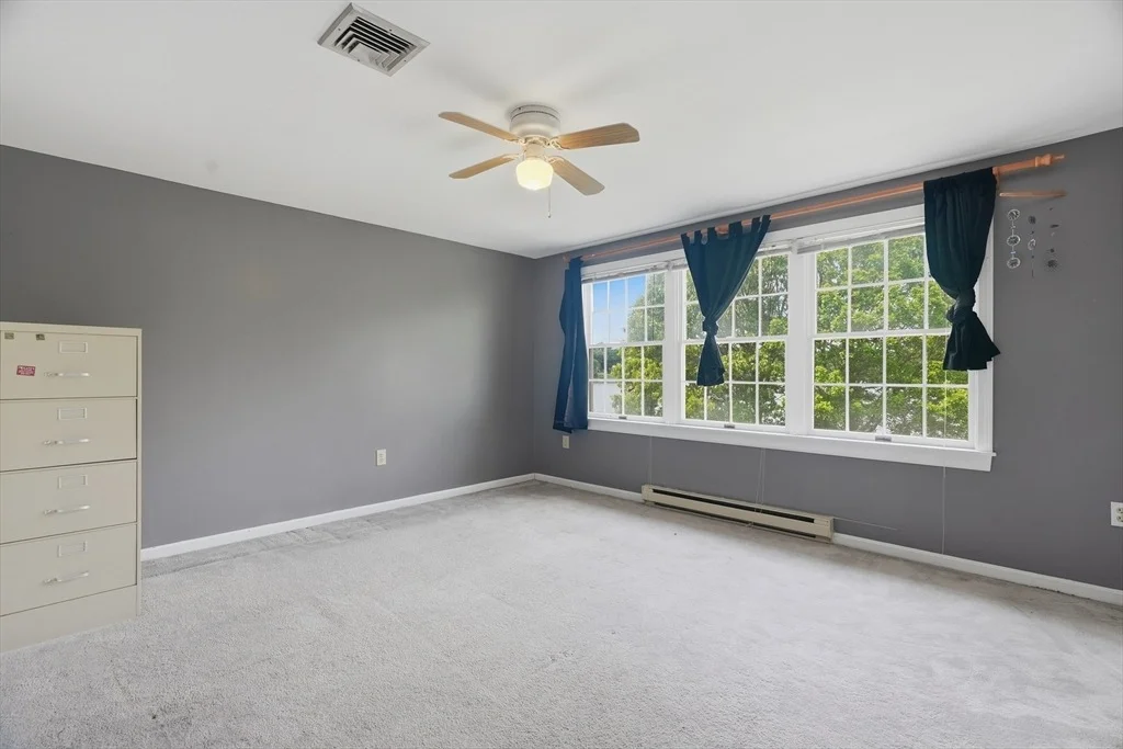 Photo of 11 Jeffrey Lane