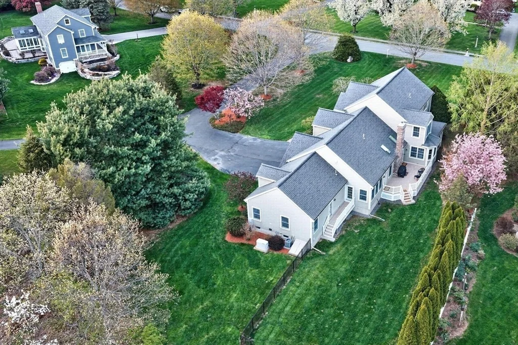 Photo of 2 Bartlett Road