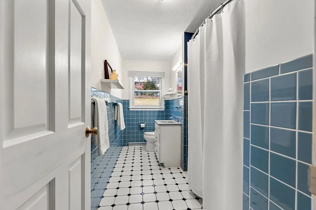 Photo of 169 Starr Ave