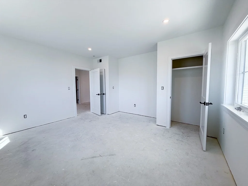 Photo of 4 Oneil Way